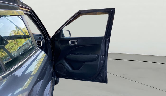 2021 Hyundai VENUE SX 1.0 TURBO IMT, Petrol, Manual, 66,883 km, RHS Front Door