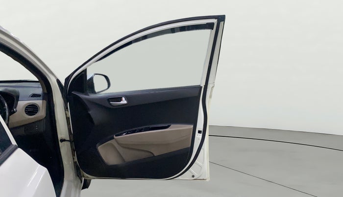 2018 Hyundai Xcent SX 1.2, Petrol, Manual, 48,169 km, RHS Front Door