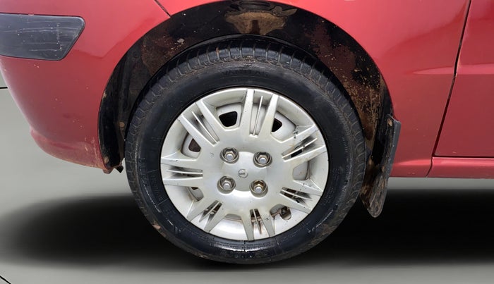 2012 Hyundai Santro Xing GL PLUS, Petrol, Manual, 57,689 km, Left Front Wheel