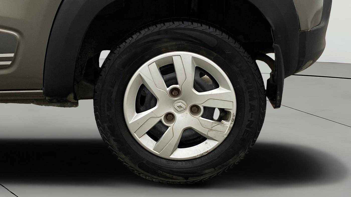 2019 Renault Kwid RXT 1.0 (O), Petrol, Manual, 60,583 km, Left Rear Wheel