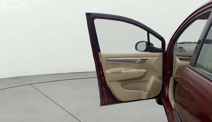 2013 Maruti Ertiga VDI, Diesel, Manual, 93,841 km, LHS Front Door