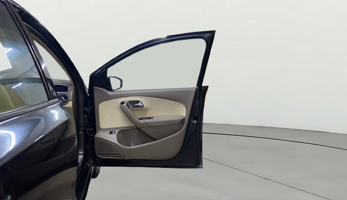 2016 Skoda Rapid 1.5 TDI CR STYLE PLUS AT, Diesel, Automatic, 95,810 km, RHS Front Door