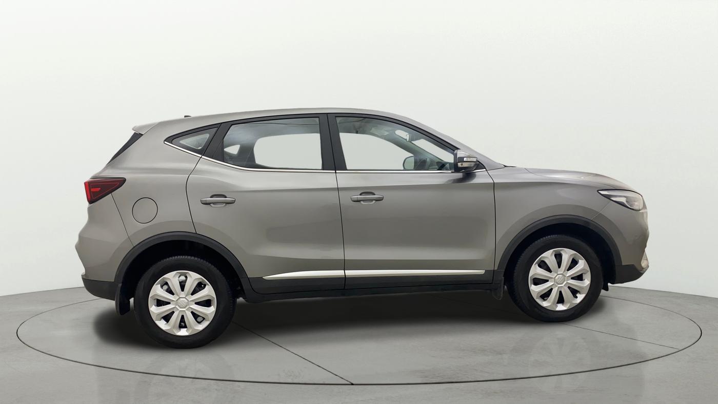 2022 MG ASTOR STYLE 1.5 MT, Petrol, Manual, 11,411 km, Right Side View