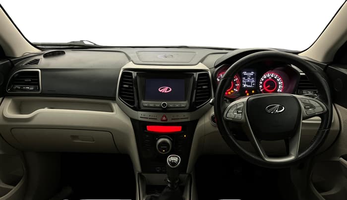 2019 Mahindra XUV300 W8 (O) 1.2 PETROL, Petrol, Manual, 54,222 km, Dashboard