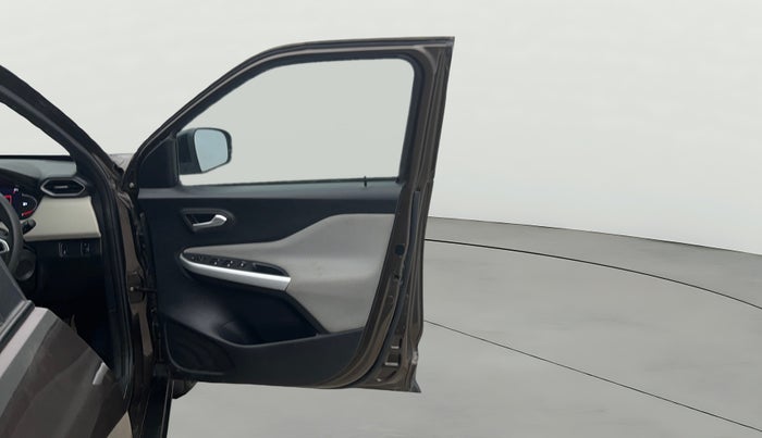 2022 Nissan MAGNITE XV TURBO, Petrol, Manual, 14,095 km, RHS Front Door