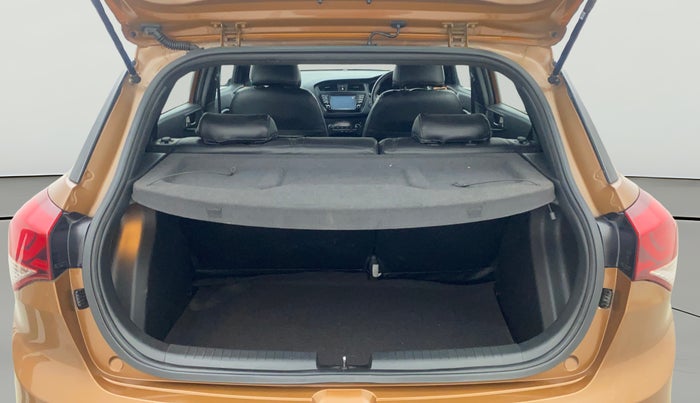 2016 Hyundai i20 Active 1.2 SX, Petrol, Manual, 41,326 km, Boot Open Zoomed View