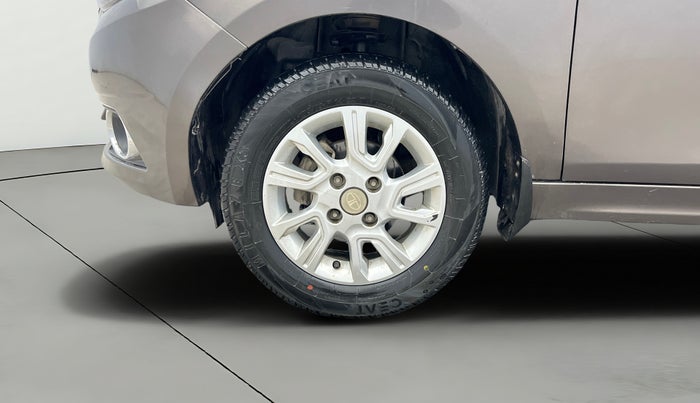 2018 Tata Tiago XZA PETROL, Petrol, Automatic, 51,146 km, Left Front Wheel