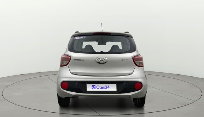 2017 Hyundai Grand i10 SPORTZ (O) AT 1.2 KAPPA VTVT, Petrol, Automatic, 83,522 km, Back/Rear