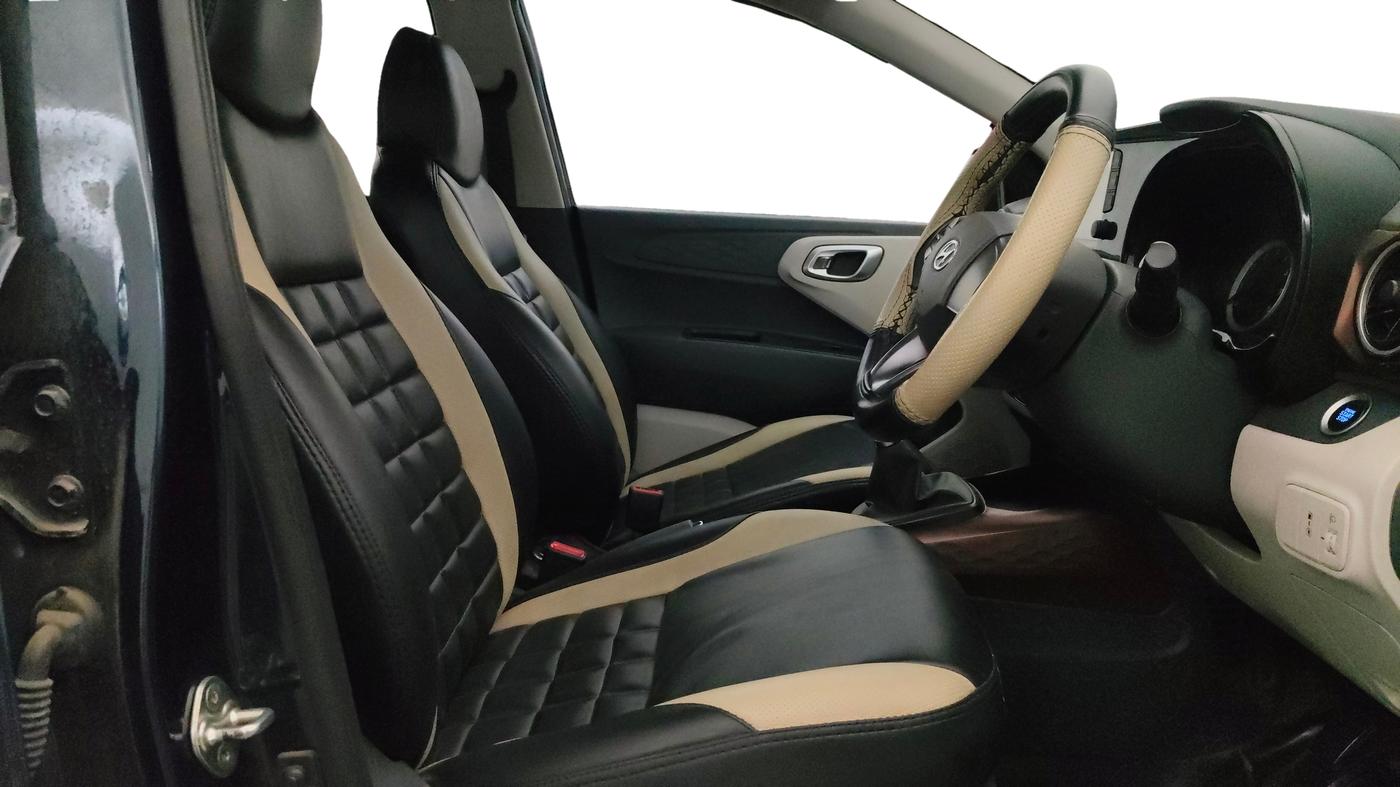 2022 Hyundai AURA SX 1.2 CNG, CNG, Manual, 22,232 km, Right Side Front Door Cabin