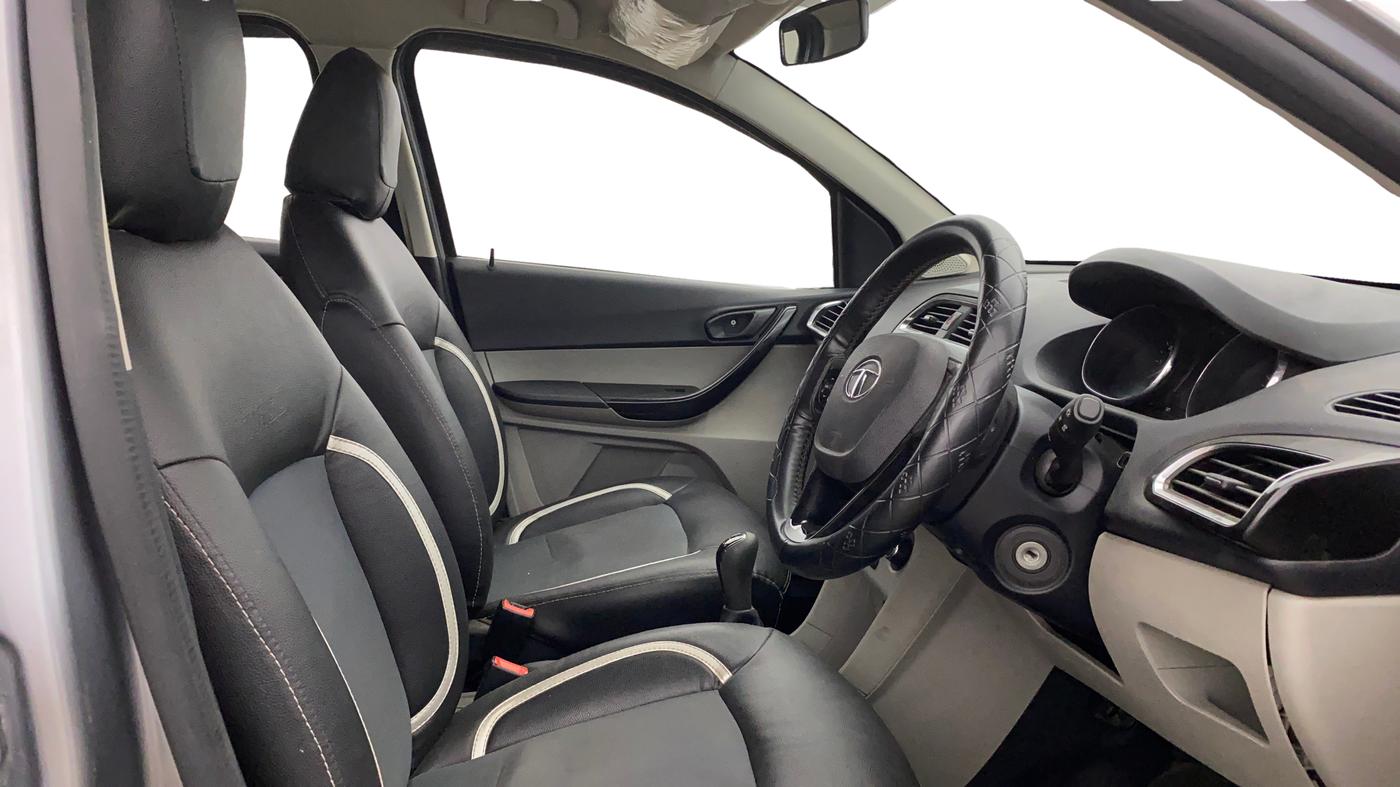 2019 Tata Tiago XZ PETROL, Petrol, Manual, 37,141 km, Right Side Front Door Cabin