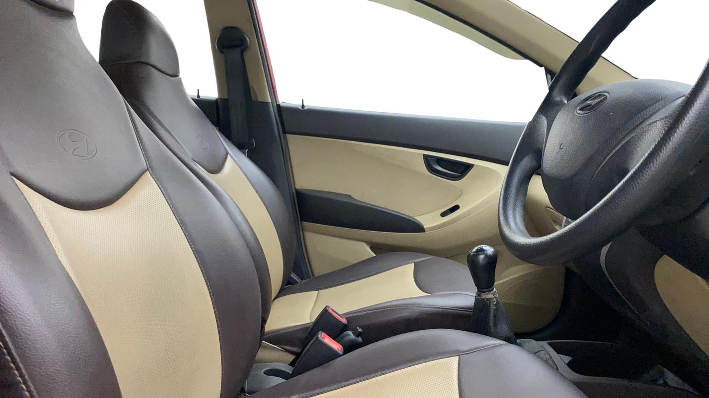 2017 Hyundai Eon MAGNA +, Petrol, Manual, 69,181 km, Right Side Front Door Cabin