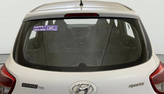 2017 Hyundai Grand i10 SPORTZ 1.2 KAPPA VTVT, CNG, Manual, 1,17,109 km, Rear Windshield