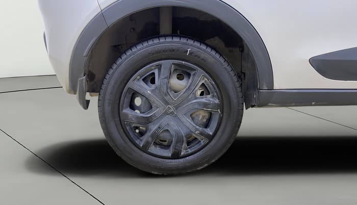 2018 Tata NEXON XT PETROL, Petrol, Manual, 62,008 km, Right Rear Wheel