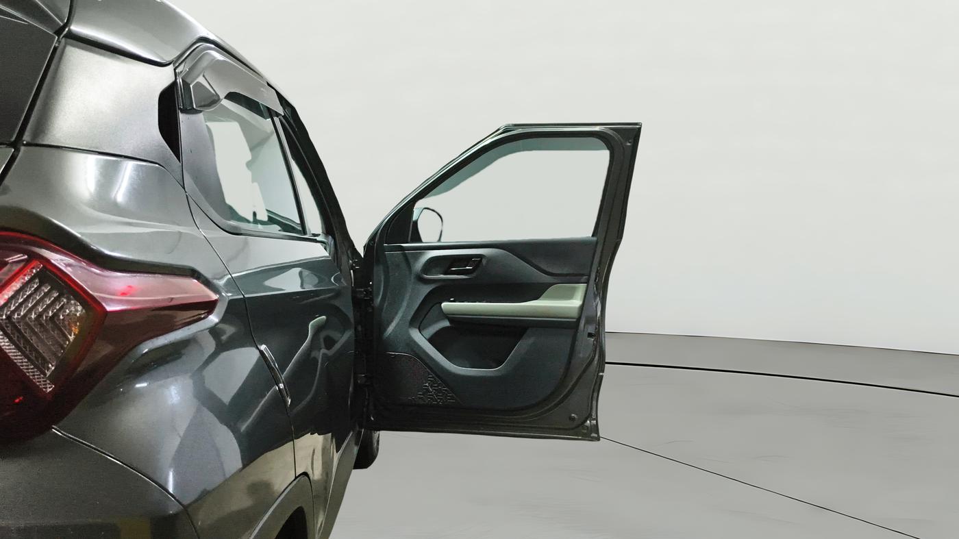 2022 Tata PUNCH ADVENTURE MT, Petrol, Manual, 58,926 km, RHS Front Door