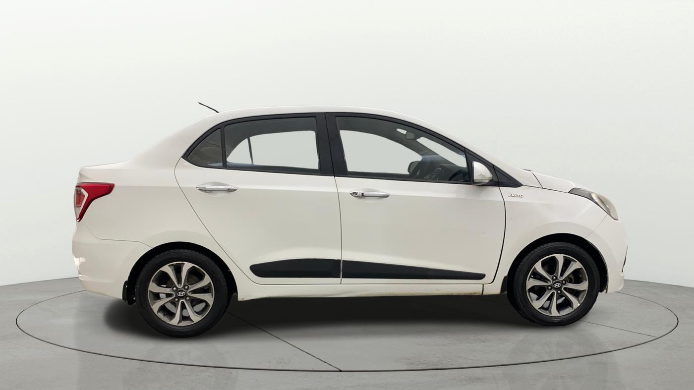 2015 Hyundai Xcent SX AT 1.2 (O), Petrol, Automatic, 80,478 km, Right Side View