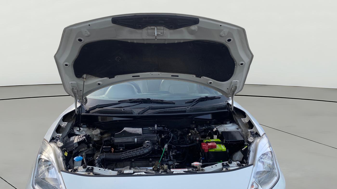 2022 Maruti Dzire VXI CNG, CNG, Manual, 77,499 km, Open Bonet