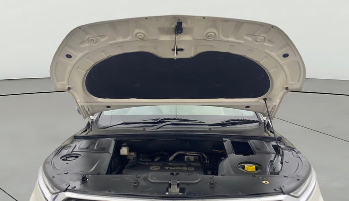 2021 MG HECTOR SHARP HYBRID 1.5 PETROL, Petrol, Manual, 32,926 km, Open Bonet