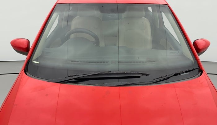 2014 Volkswagen Polo HIGHLINE1.2L, Petrol, Manual, 63,715 km, Front Windshield