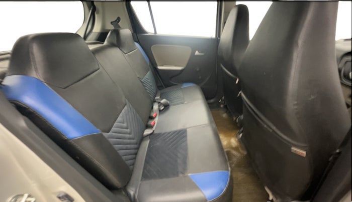 2015 Maruti Alto K10 VXI (O), Petrol, Manual, 38,989 km, Right Side Rear Door Cabin