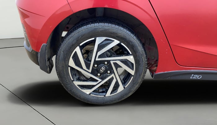 2023 Hyundai NEW I20 ASTA (O) 1.2 MT, Petrol, Manual, 24,380 km, Right Rear Wheel
