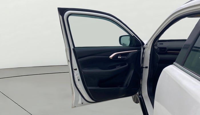 2023 Maruti Grand Vitara ALPHA PLUS HYBRID ECVT, Hybrid, Automatic, 90,677 km, LHS Front Door