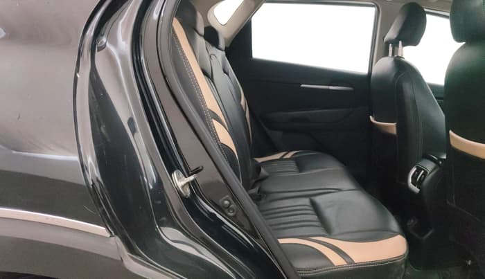 2021 KIA SONET HTK PLUS 1.0 IMT, Petrol, Manual, 53,095 km, Right Side Rear Door Cabin