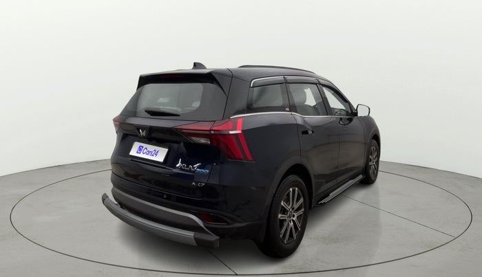 2023 Mahindra XUV700 AX 7 P AT 7 STR, Petrol, Automatic, 11,821 km, Right Back Diagonal