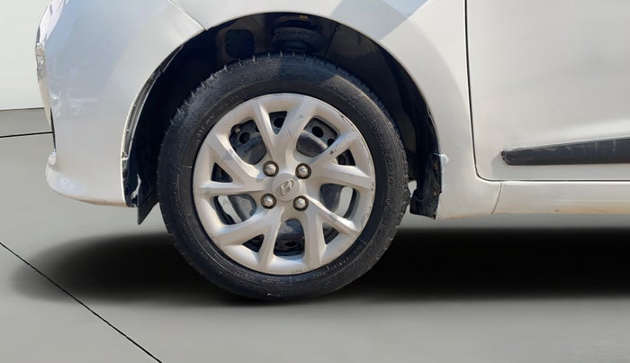 2019 Hyundai Grand i10 SPORTZ 1.2 KAPPA VTVT, Petrol, Manual, 24,267 km, Left Front Wheel