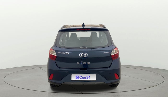 2022 Hyundai GRAND I10 NIOS SPORTZ AMT 1.2 KAPPA VTVT, Petrol, Automatic, 52,173 km, Back/Rear