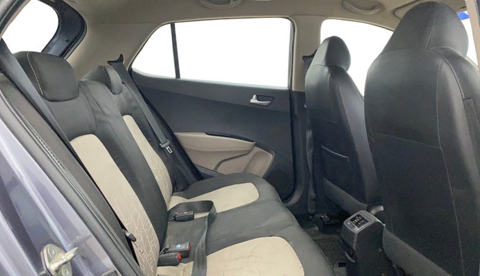 2015 Hyundai Grand i10 SPORTZ 1.2 KAPPA VTVT, Petrol, Manual, 46,264 km, Right Side Rear Door Cabin