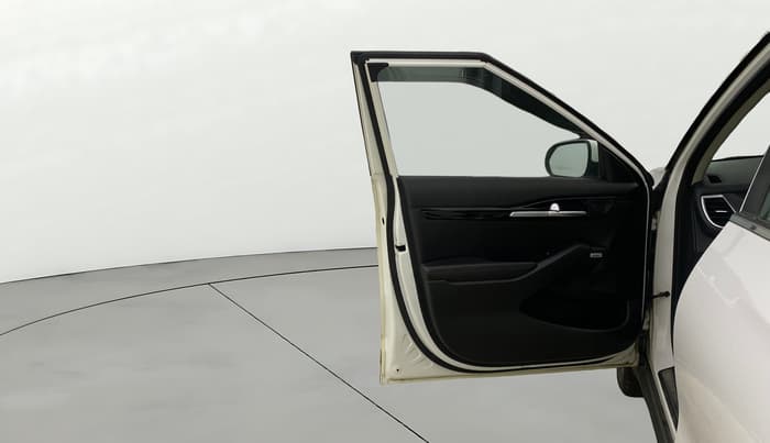 2020 KIA SELTOS GTX PLUS AT 1.5 DIESEL, Diesel, Automatic, 1,03,275 km, LHS Front Door