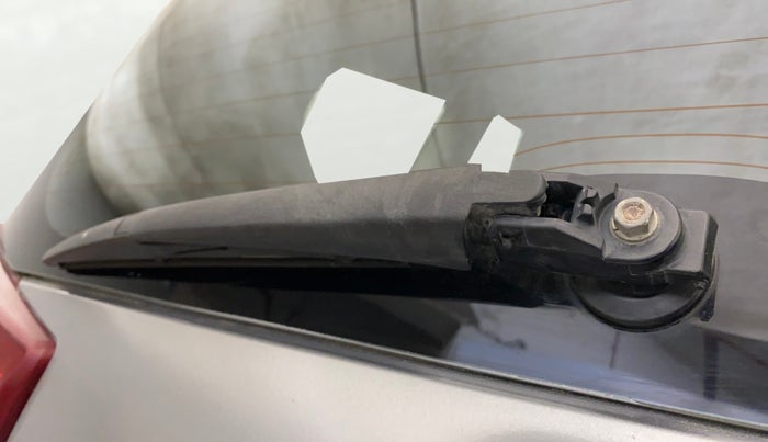 2017 Toyota Innova Crysta 2.7 ZX AT 7 STR, Petrol, Automatic, 61,710 km, Rear Wiper