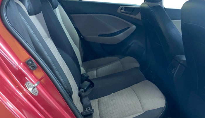 2017 Hyundai Elite i20 MAGNA EXECUTIVE 1.2, Petrol, Manual, 88,067 km, Right Side Rear Door Cabin