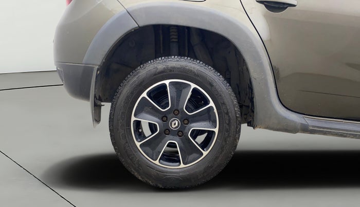 2019 Renault Duster 110 PS RXS 4X2 AMT DIESEL, Diesel, Automatic, 67,120 km, Right Rear Wheel