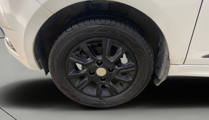 2018 Tata Tiago XZ PETROL, Petrol, Manual, 60,230 km, Left Front Wheel