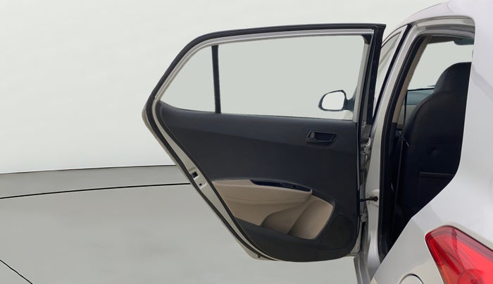 2016 Hyundai Grand i10 MAGNA 1.1 CRDI, Diesel, Manual, 92,624 km, LHS Rear Door