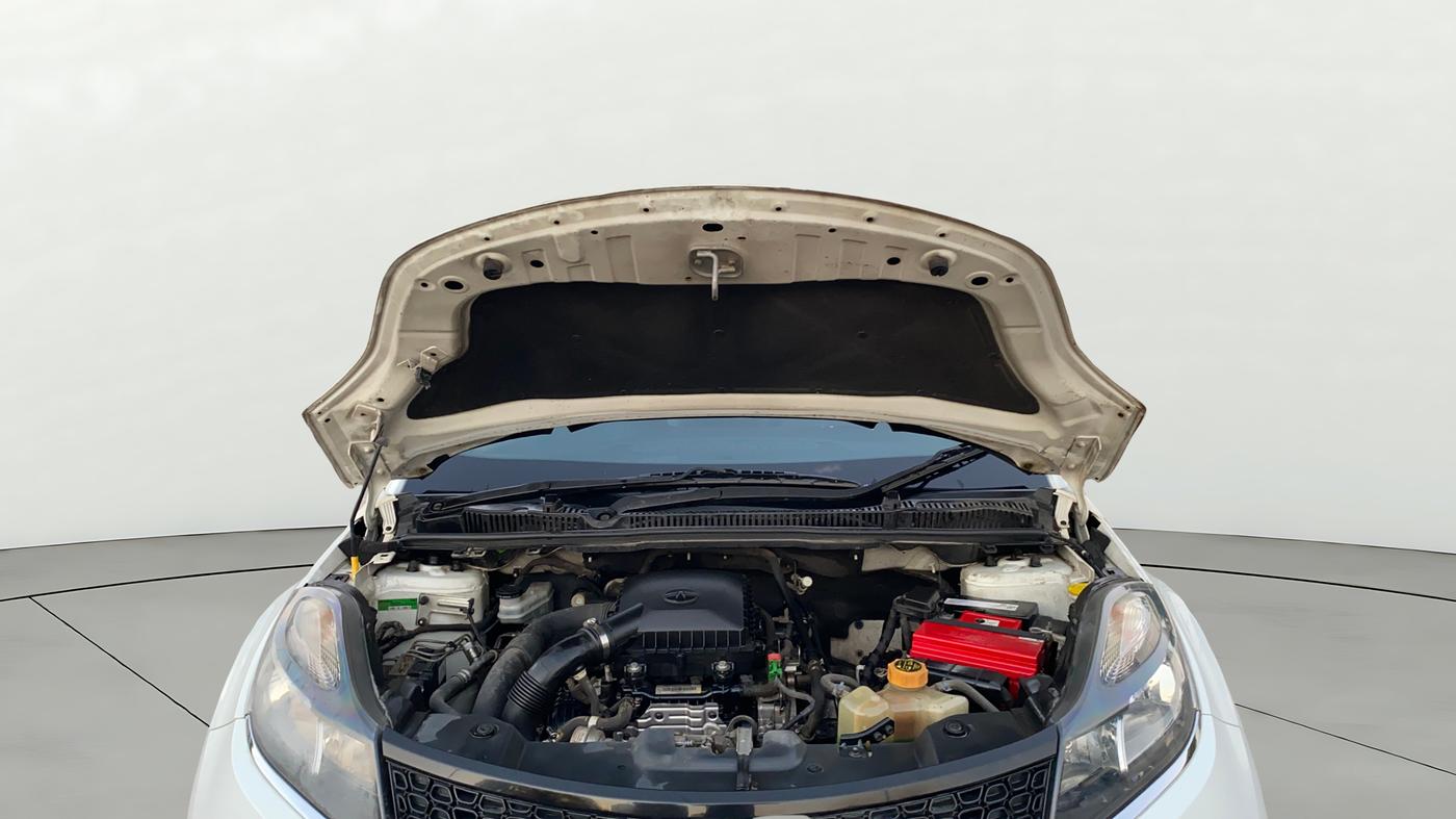 2019 Tata NEXON XM PETROL, Petrol, Manual, 44,897 km, Open Bonet