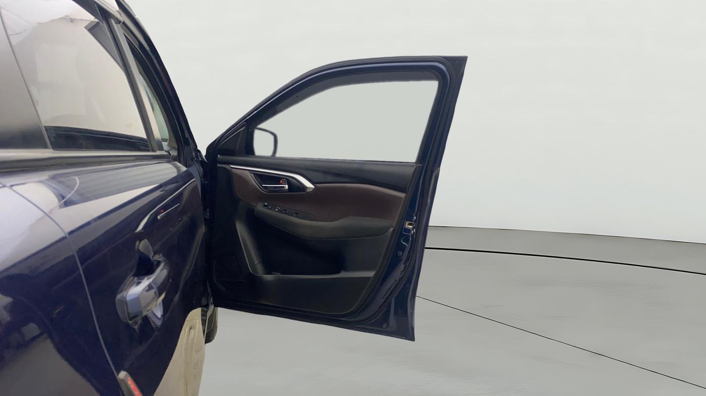 2023 Maruti Grand Vitara DELTA SMART HYBRID, Petrol, Manual, 42,501 km, RHS Front Door