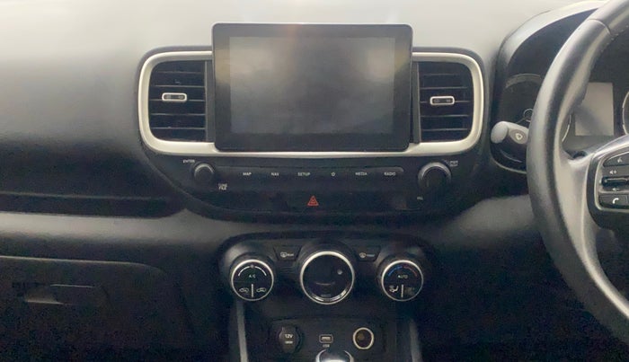 2020 Hyundai VENUE SX PLUS 1.0 TURBO DCT, Petrol, Automatic, 1,07,678 km, Air Conditioner