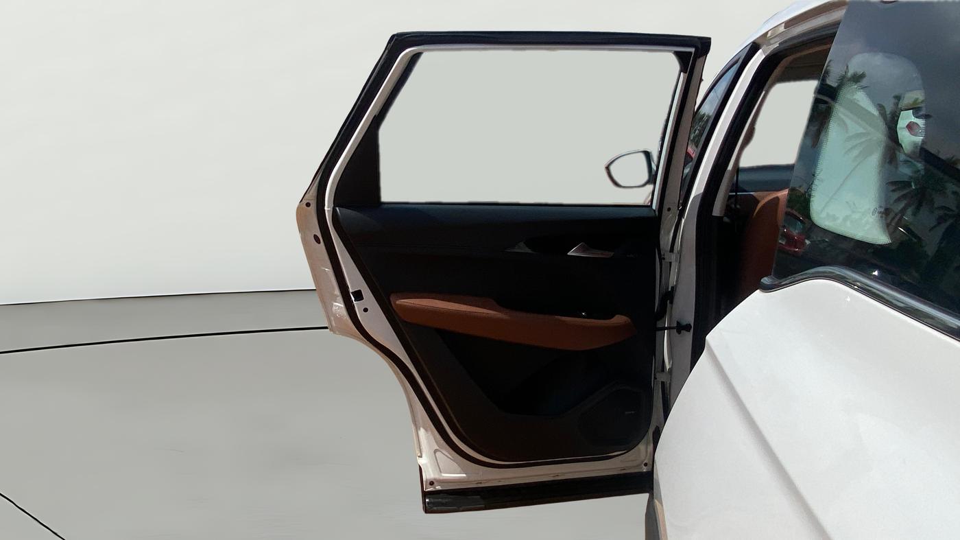 2021 MG HECTOR PLUS SMART 1.5 PETROL TURBO DCT 6-STR, Petrol, Automatic, 48,801 km, LHS Rear Door