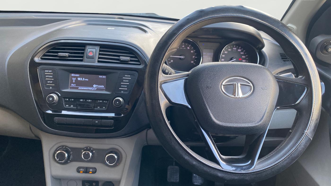 2019 Tata Tiago XT PETROL, Petrol, Manual, 45,936 km, Steering Wheel Close Up