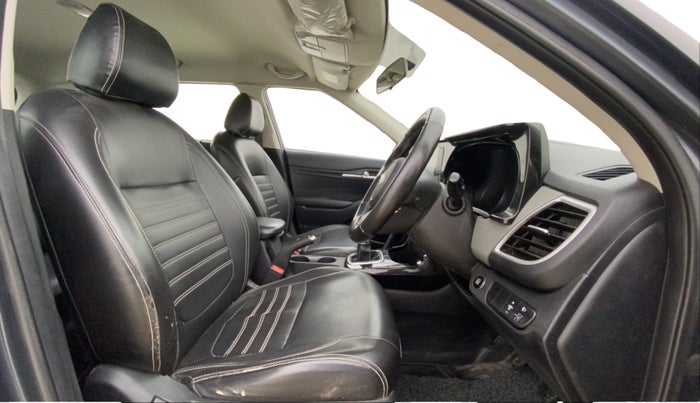 2020 KIA SELTOS HTK PLUS 1.5, Petrol, Manual, 75,184 km, Right Side Front Door Cabin