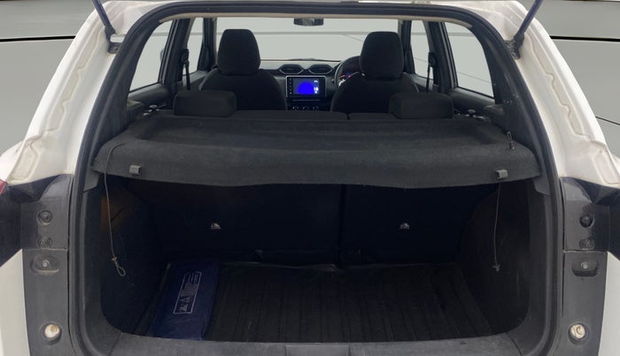 2024 Nissan MAGNITE XV Premium AMT, Petrol, Automatic, 16,068 km, Boot Open Zoomed View