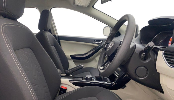 2021 Tata NEXON XZ PLUS PETROL, Petrol, Manual, 19,819 km, Right Side Front Door Cabin
