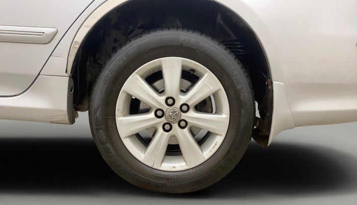 2014 Toyota Corolla Altis G PETROL, Petrol, Manual, 94,763 km, Left Rear Wheel