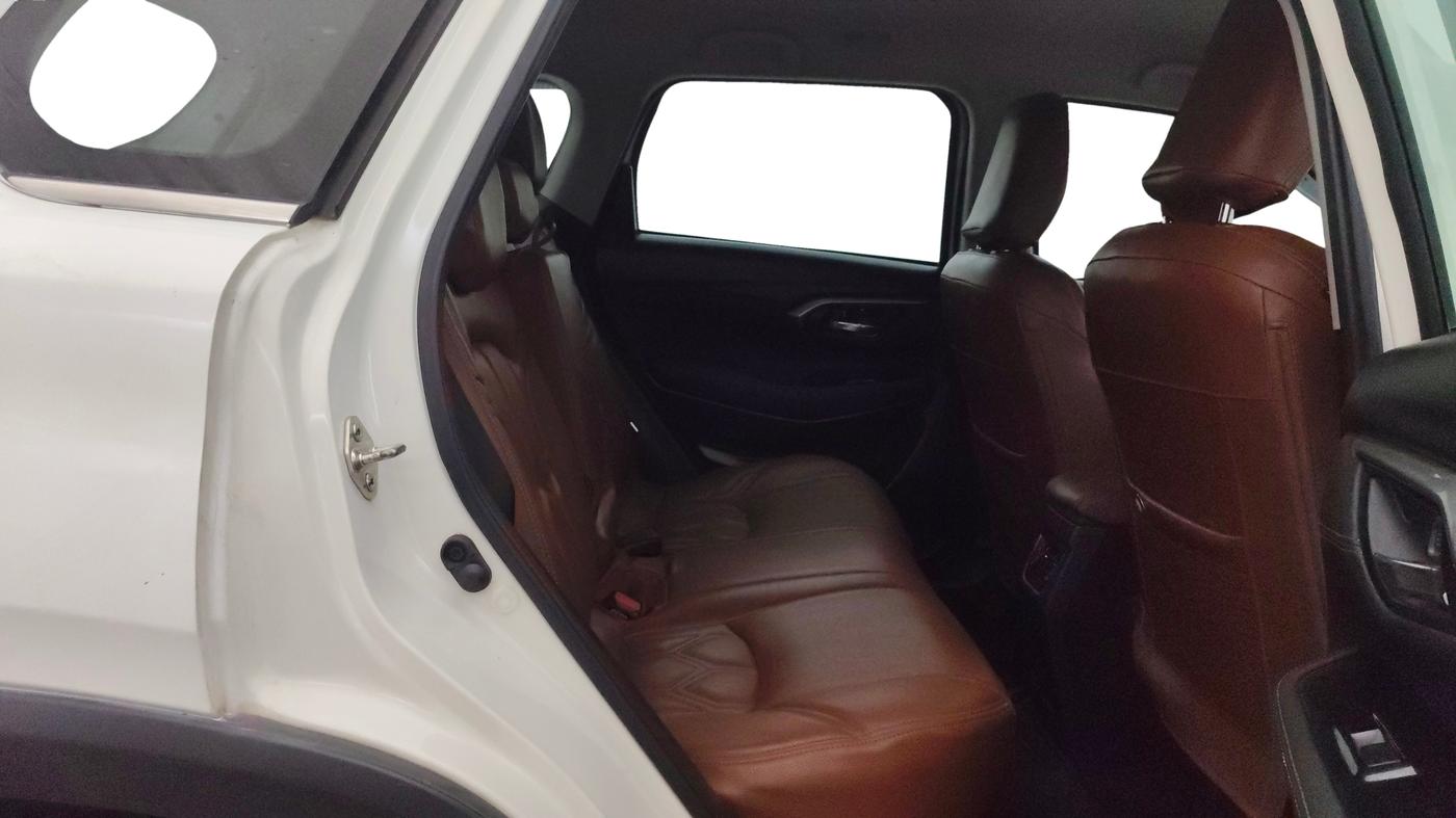 2023 Toyota URBAN CRUISER HYRYDER G NEO DRIVE, Petrol, Manual, 66,856 km, Right Side Rear Door Cabin