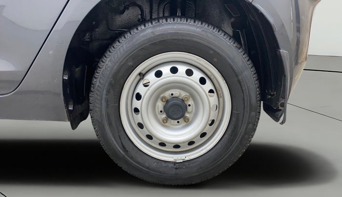 2021 Tata ALTROZ XE PETROL, Petrol, Manual, 30,527 km, Left Rear Wheel