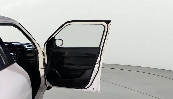 2021 Maruti Swift VXI, CNG, Manual, 32,199 km, RHS Front Door