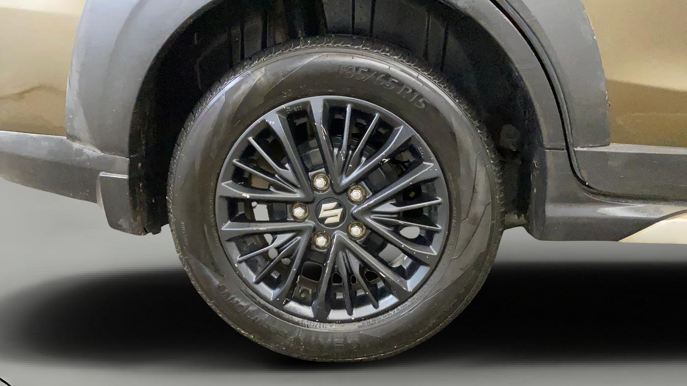 2019 Maruti XL6 ALPHA AT, Petrol, Automatic, 72,585 km, Right Rear Wheel