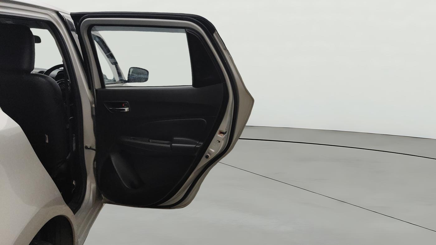 2021 Maruti Swift ZXI AMT, Petrol, Automatic, 46,920 km, RHS Rear Door